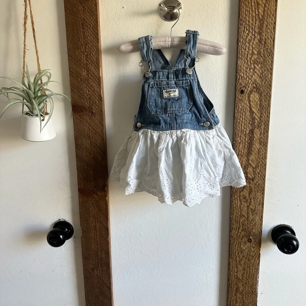 OshKosh B’Gosh 18 Month Baby Girl Eyelet Overall Dress Denim Jean & Eyelet Lace